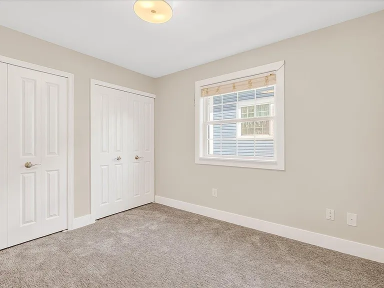 306 Roe St — Photo 20