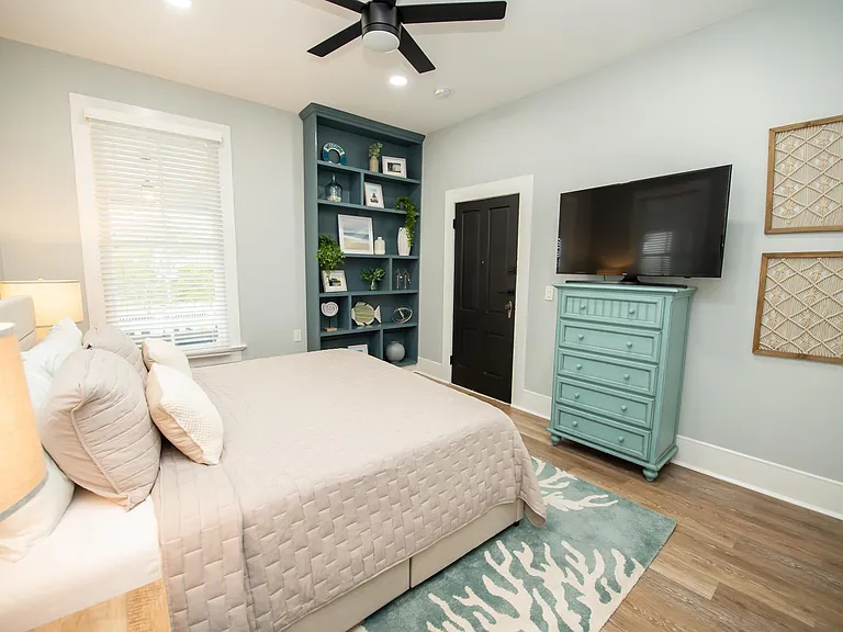 1309 Whitehead St #4 — Photo 6