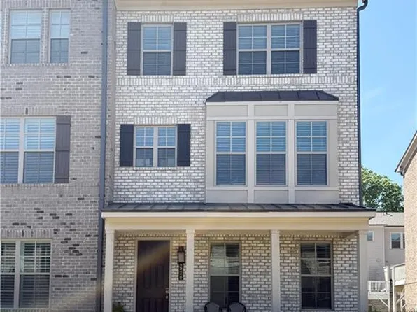 2520 Great Silver Fir Aly, Doraville, GA 30360