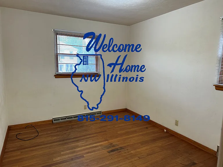 538 W Elk St — Photo 9