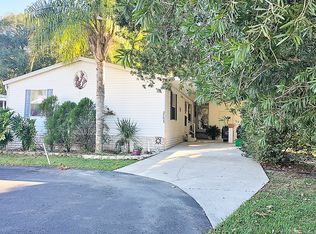 2703 S Pebble Brook Dr, Homosassa, FL 34448