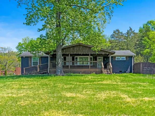 832 Brook Hollow Rd, Nashville, TN 37205