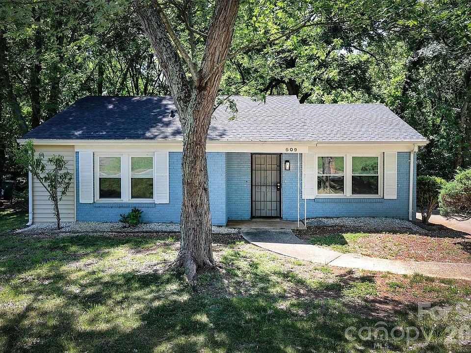 1st image of 609 Fawnbrook Ln