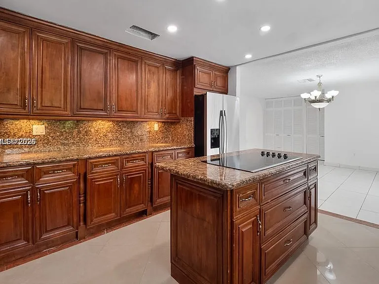 14251 SW 107th Ter — Photo 15