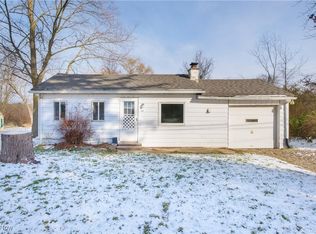 339 Canova Dr, Akron, OH 44319