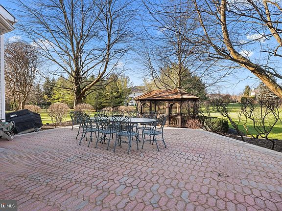 5th image of 2020 Silverwood Dr