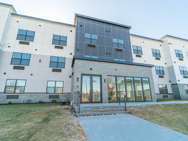 Jackson 55+ Apartments — Photo 4