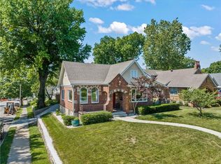 3625 Gladstone Blvd, Kansas City, MO 64123