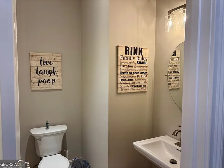 76 Hatch Dr — Photo 16