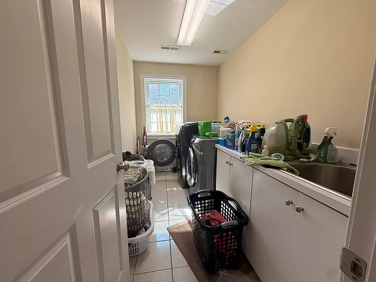 227 Central Ave — Photo 15