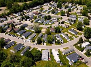 777 Suffield Ln, Almont, MI 48003