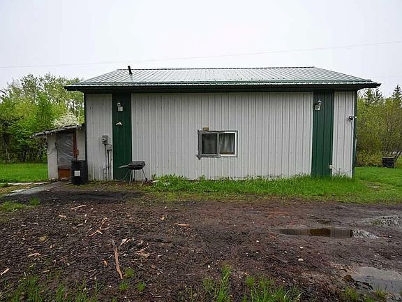 3rd image of 2740 5th St S
