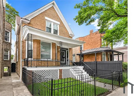 6 bed, 2600 sqft, $3,300 — Photo 4
