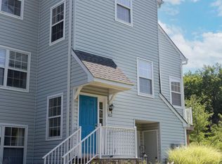 2006 Rabbit Run Rd, Marlton, NJ 08053