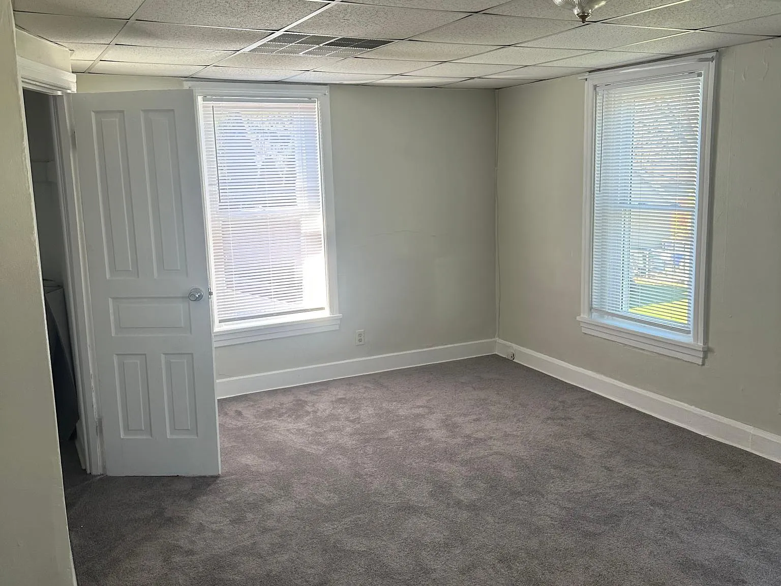 917 Hummel Ave — Photo 3