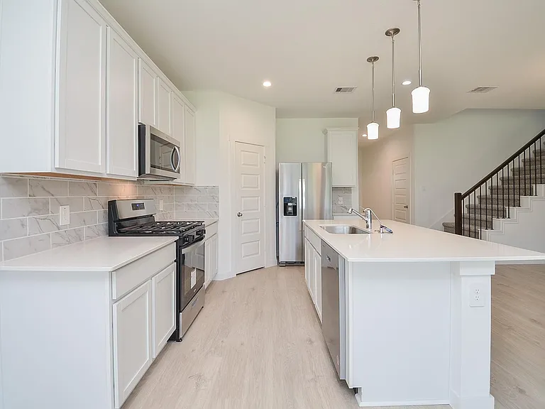 4218 Berwick Park Ln — Photo 11