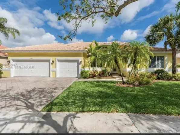 12841 Country Glen Dr, Fort Lauderdale, FL 33330