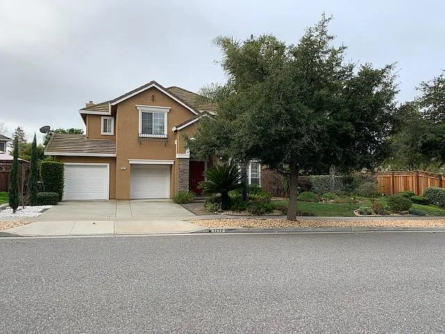 3232 Cortona Dr photo 1