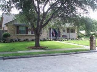 1905 Talon Dr, Friendswood, TX 77546