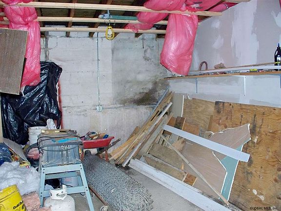 4th image of 358 9th St