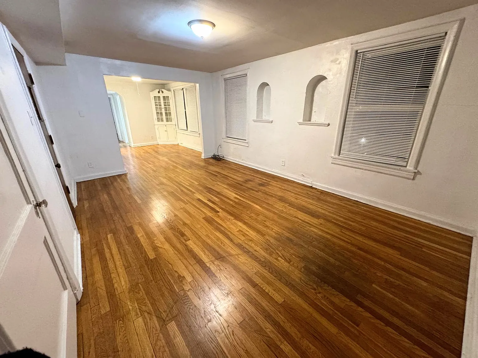 2 bed, 700 sqft, $1,250 — Photo 4