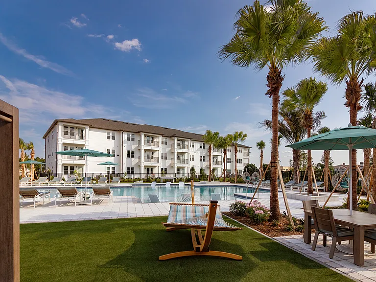 Marlowe Tomoka Village — Photo 15