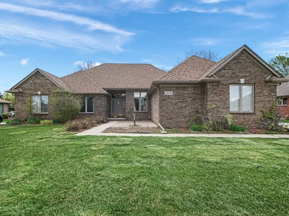 43193 Emily Dr, Sterling Heights, MI 48314