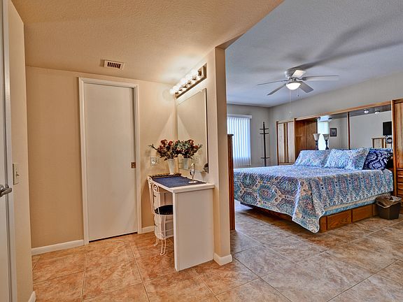 5th image of 12527 W Parkwood Dr