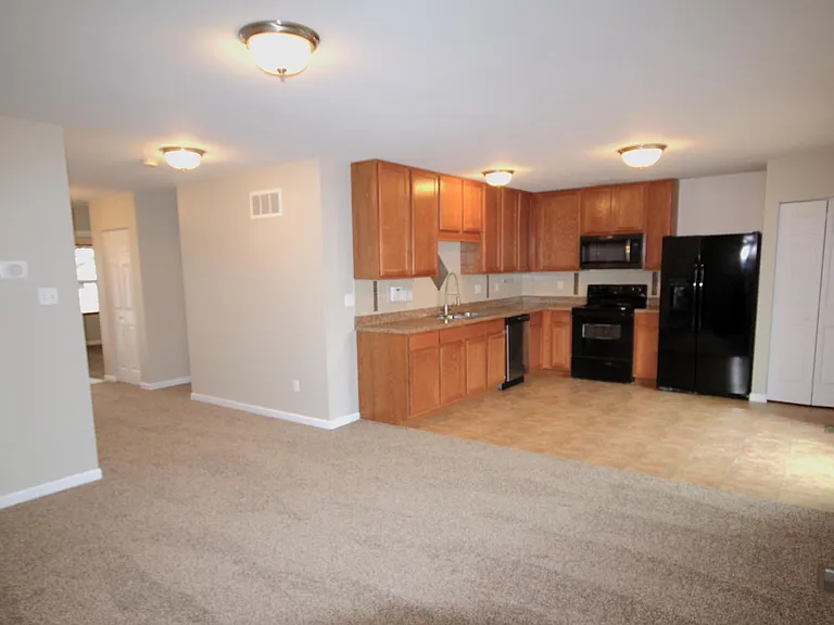 2560 Amber Willow Ct — Photo 7
