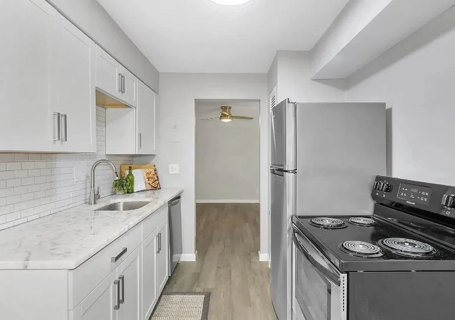Finneytown Apartments & Townhomes — Photo 2