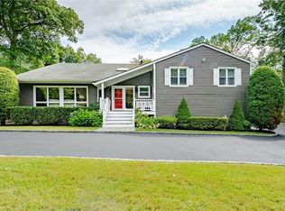 8 Byram Hill Rd, Armonk, NY 10504