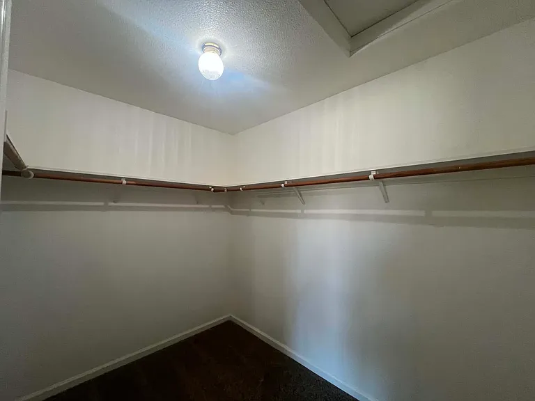 2120 Freedom St — Photo 13