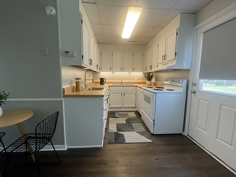 100 Denson Ave NW #L — Photo 5