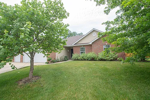7106 Stanwood Dr Photo 1