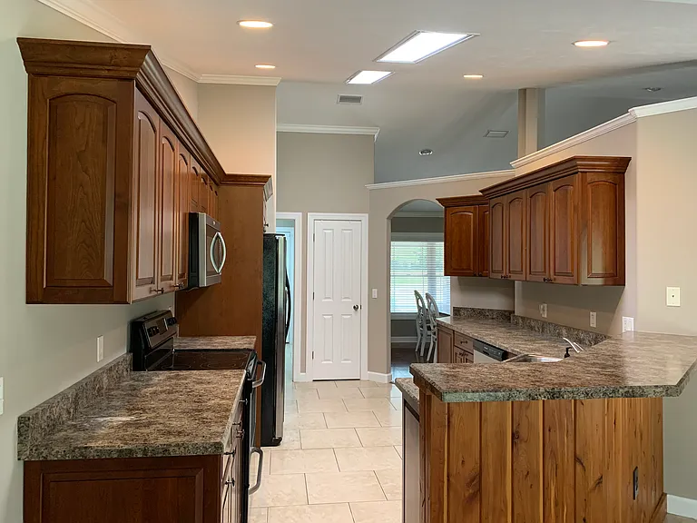 24077 NW 94th Ave — Photo 3
