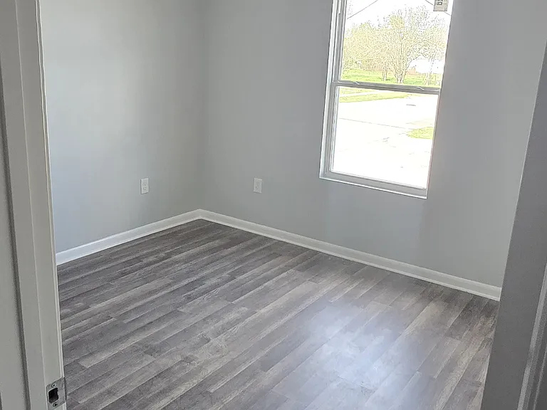 5900 N Derbigny St #5900 — Photo 8