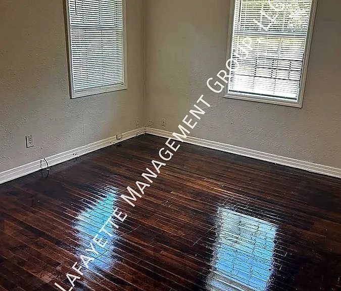 330 W 26th St #332 — Photo 6