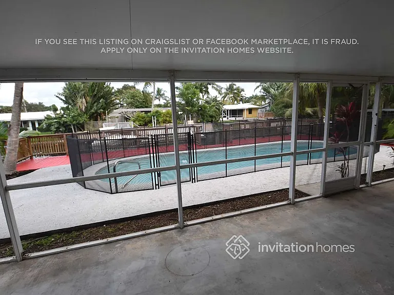 2548 Gulfstream Ln — Photo 20