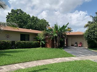 6830 SW 93rd Ct, Miami, FL 33173