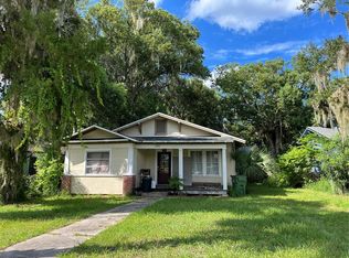 1020 W Line St, Leesburg, FL 34748