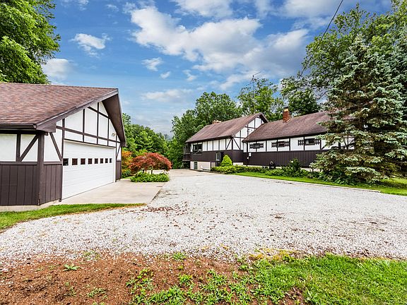 5th image of 14557 Three Oaks Rd