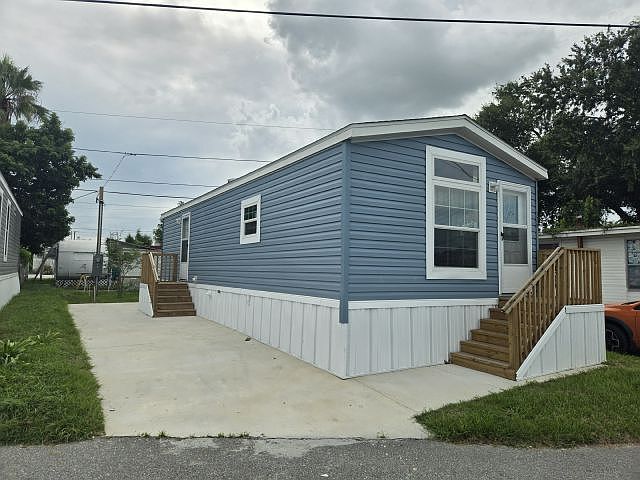 1st image of 3301 58th Ave N Lot 324