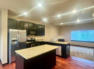 16038 3rd Pl S UNIT B, Seattle, WA 98148