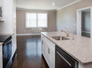 121 N Washington Ave APT 103, Bergenfield, NJ 07621