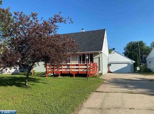 239 Kent Rd, Hoyt Lakes, MN 55750