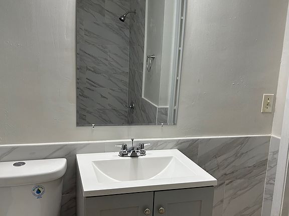 3rd image of 6303 Holly Bay Dr