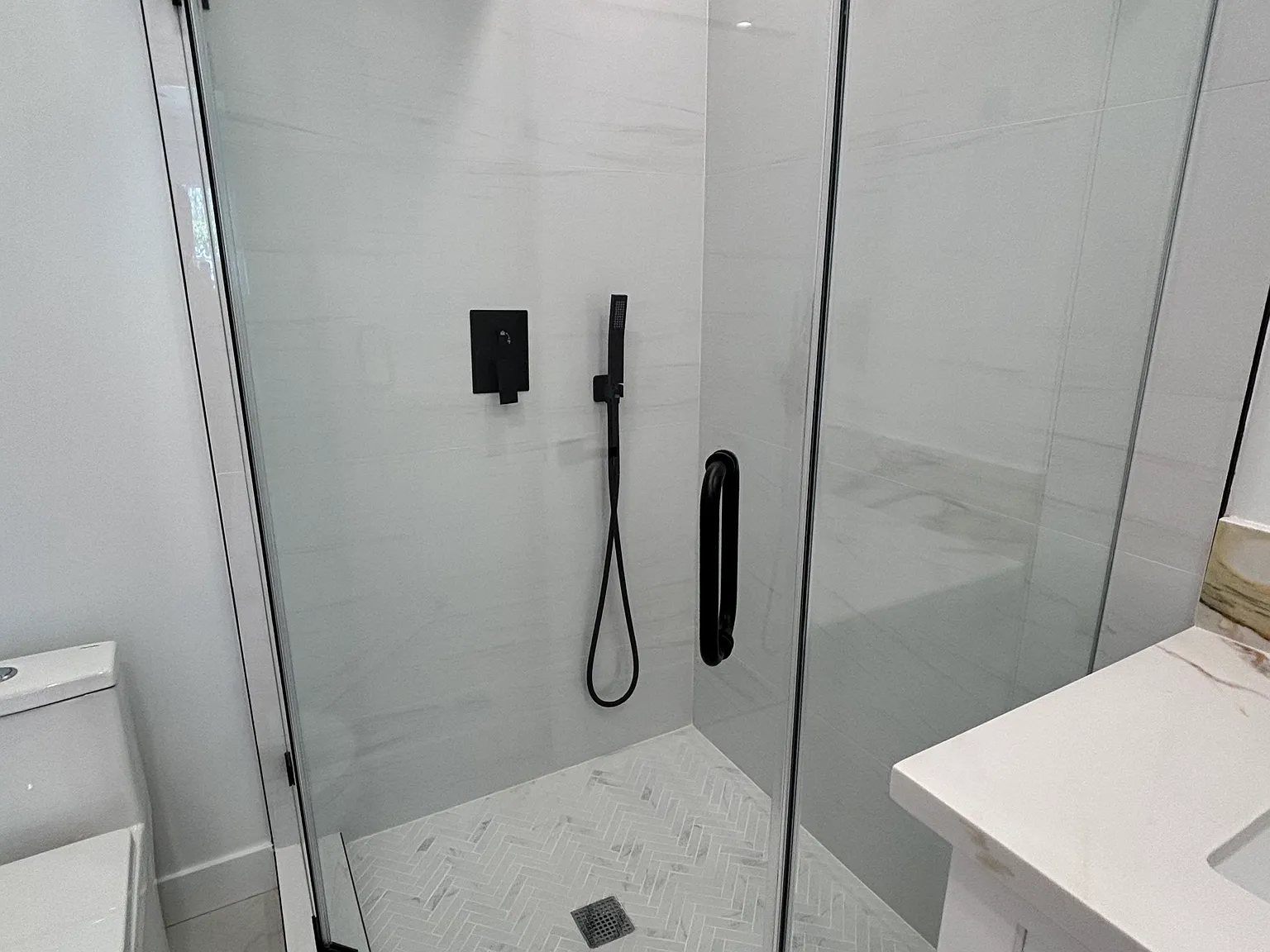 1 bed, 500 sqft, $2,300 — Photo 4