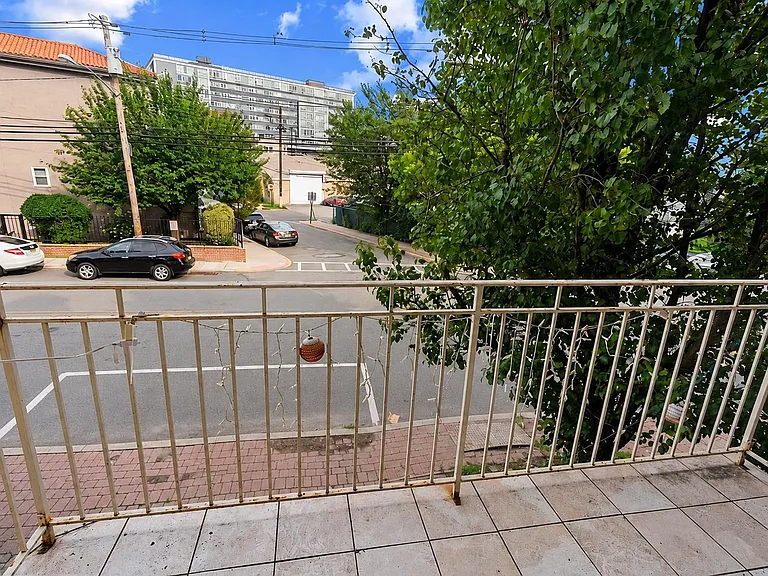 9 Hackensack Plank Rd — Photo 8