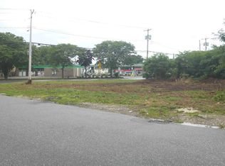 9 Great Neck Ct, Huntington, NY 11743