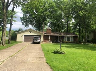 10501 Briarwood Ct, Elyria, OH 44035